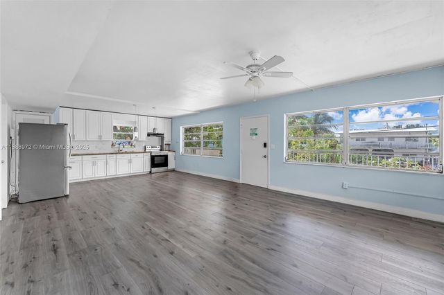 174 Corrine Pl, Key Largo, FL 33037