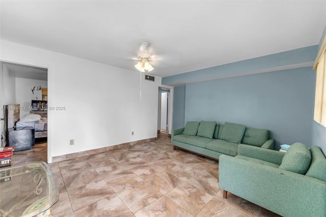 174 Corrine Pl, Key Largo, FL 33037