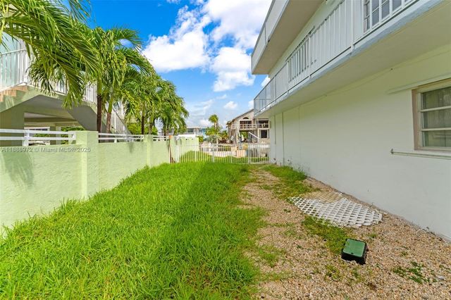 174 Corrine Pl, Key Largo, FL 33037