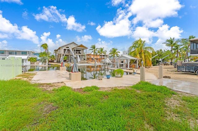 174 Corrine Pl, Key Largo, FL 33037