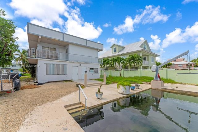 174 Corrine Pl, Key Largo, FL 33037
