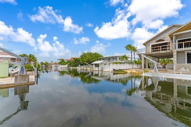 174 Corrine Pl, Key Largo, FL 33037
