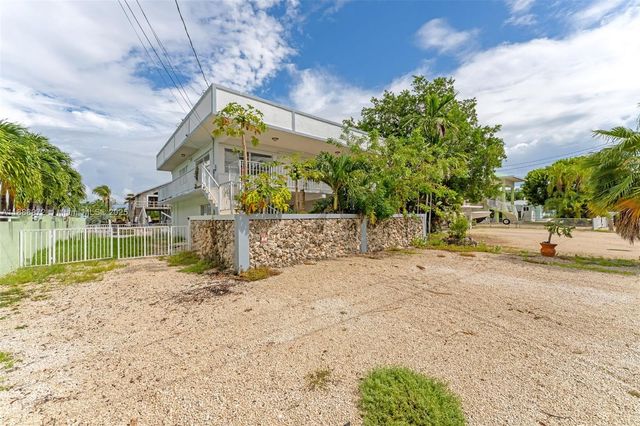 174 Corrine Pl, Key Largo, FL 33037