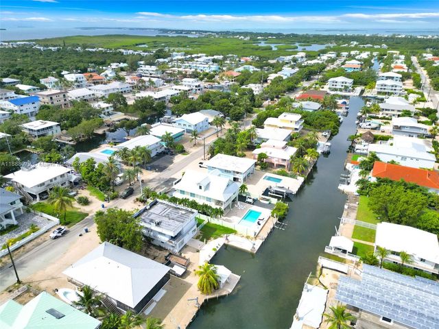 174 Corrine Pl, Key Largo, FL 33037