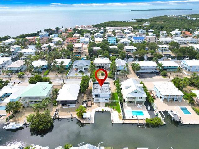 174 Corrine Pl, Key Largo, FL 33037