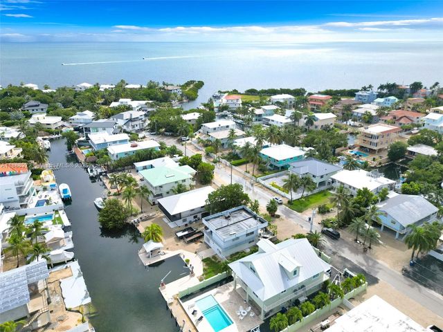 174 Corrine Pl, Key Largo, FL 33037