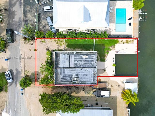 174 Corrine Pl, Key Largo, FL 33037