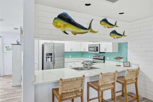 6250 HOLMES BOULEVARD 47, Holmes Beach, FL 34217