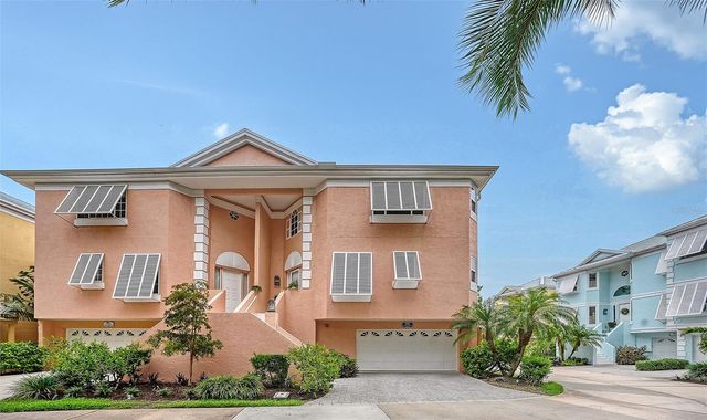 3942 HAMILTON CLUB CIRCLE 13, Sarasota, FL 34242