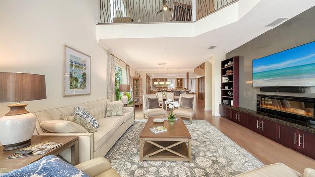 3942 HAMILTON CLUB CIRCLE 13, Sarasota, FL 34242