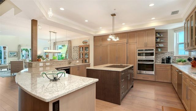3942 HAMILTON CLUB CIRCLE 13, Sarasota, FL 34242