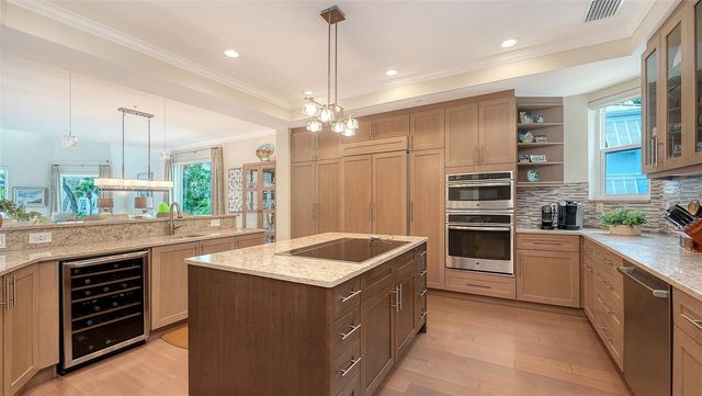 3942 HAMILTON CLUB CIRCLE 13, Sarasota, FL 34242