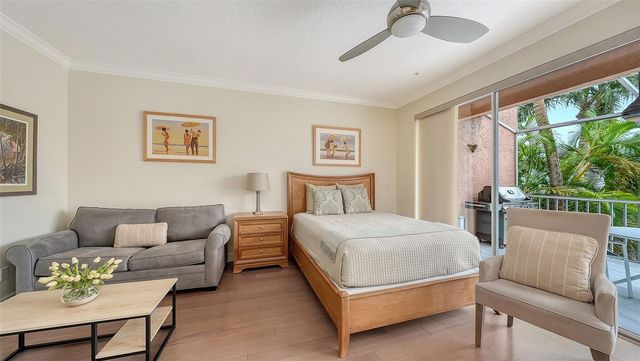 3942 HAMILTON CLUB CIRCLE 13, Sarasota, FL 34242
