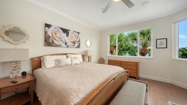 3942 HAMILTON CLUB CIRCLE 13, Sarasota, FL 34242