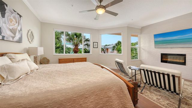 3942 HAMILTON CLUB CIRCLE 13, Sarasota, FL 34242