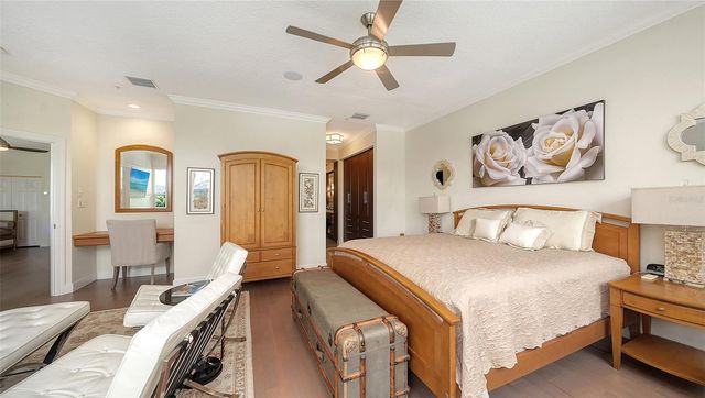 3942 HAMILTON CLUB CIRCLE 13, Sarasota, FL 34242