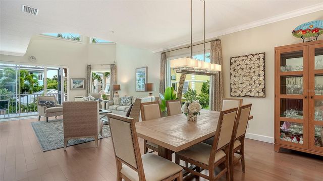 3942 HAMILTON CLUB CIRCLE 13, Sarasota, FL 34242