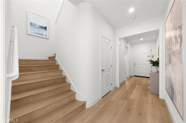 112 Velvet Leaf, Irvine, CA 92620