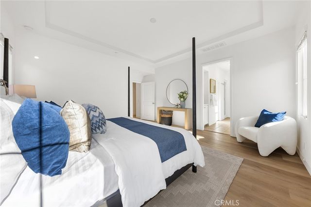 112 Velvet Leaf, Irvine, CA 92620