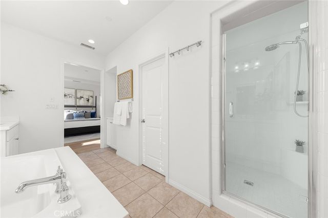 112 Velvet Leaf, Irvine, CA 92620