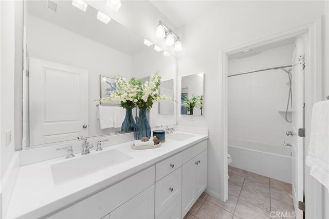 112 Velvet Leaf, Irvine, CA 92620