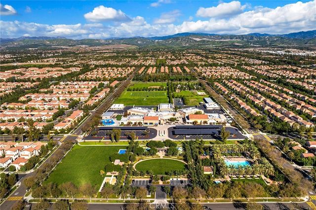 112 Velvet Leaf, Irvine, CA 92620