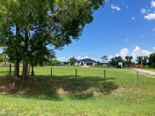 3401 Sand RD, Cape Coral, FL 33993