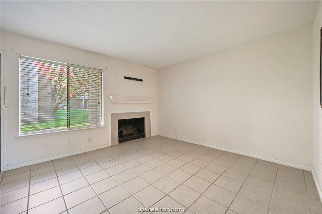 1900 Dartmouth A-5, College Station, TX 77840 — photo 2