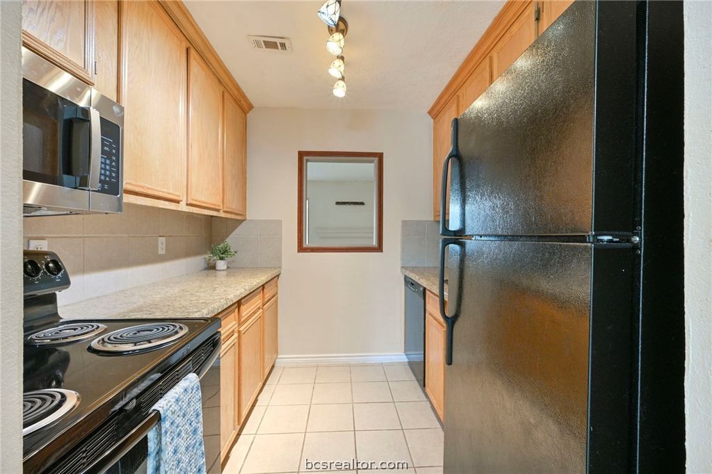 1900 Dartmouth A-5, College Station, TX 77840 — photo 4