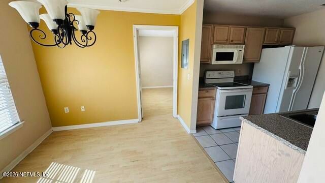 7800 POINT MEADOWS Drive 535, Jacksonville, FL 32256