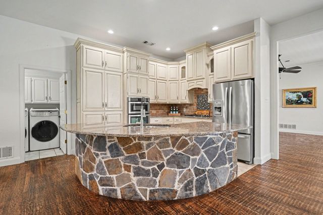 1509 Cat Mountain Trail, Keller, TX 76248