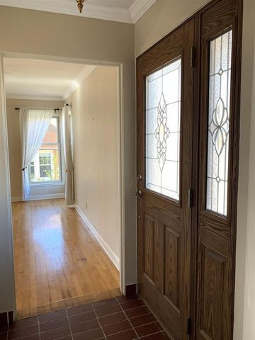 615 W Mackie Street, Beaver Dam, WI 53916