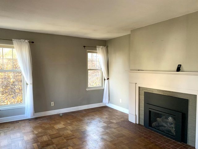 615 W Mackie Street, Beaver Dam, WI 53916