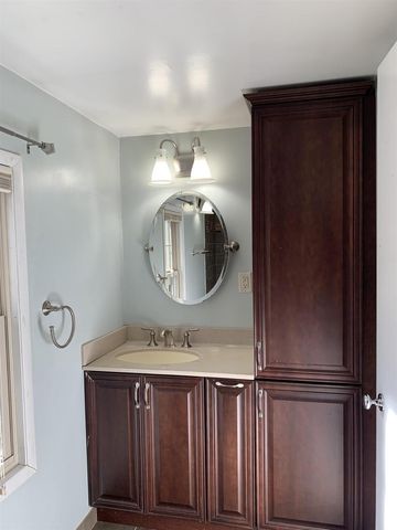 615 W Mackie Street, Beaver Dam, WI 53916