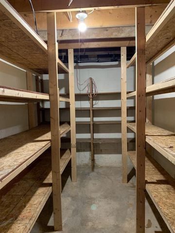 615 W Mackie Street, Beaver Dam, WI 53916