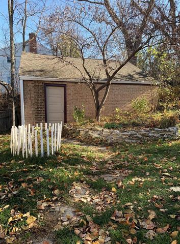 615 W Mackie Street, Beaver Dam, WI 53916