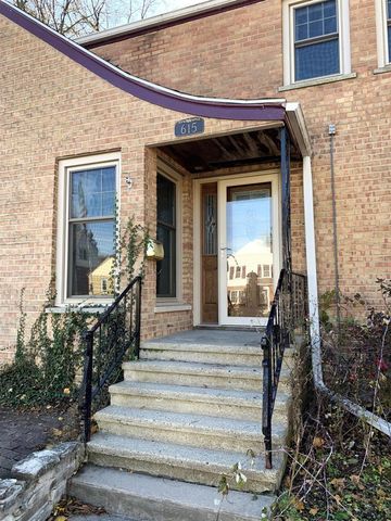 615 W Mackie Street, Beaver Dam, WI 53916