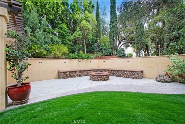 498 Green Orchard, Riverside, CA 92506