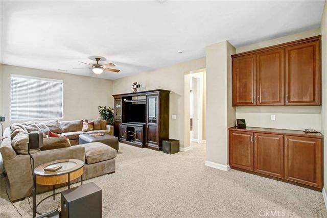 498 Green Orchard, Riverside, CA 92506