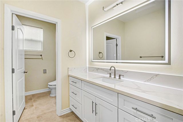 498 Green Orchard, Riverside, CA 92506