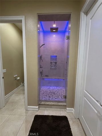 498 Green Orchard, Riverside, CA 92506