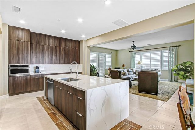 498 Green Orchard, Riverside, CA 92506