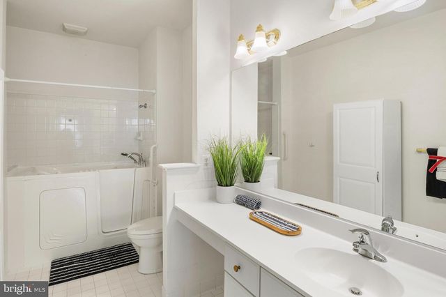 338 HAMLET CIR, Edgewater, MD 21037