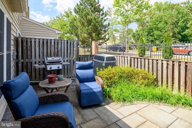 338 HAMLET CIR, Edgewater, MD 21037