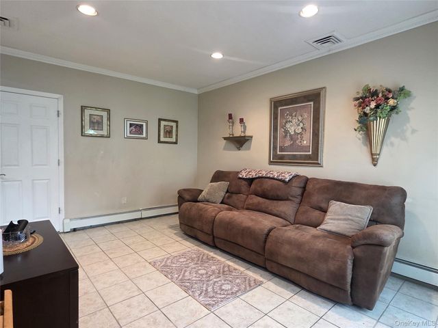2663 Columbus Avenue, North Bellmore, NY 11710