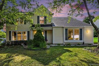 1809 Poppleton Drive, West Bloomfield, MI 48324