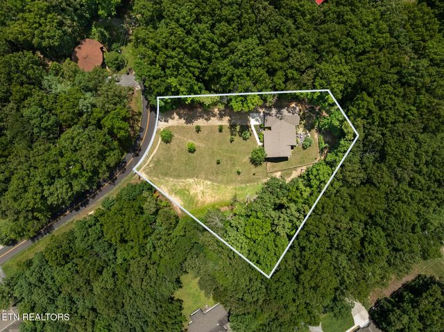 4117 Chica Rd, Crossville, TN 38572