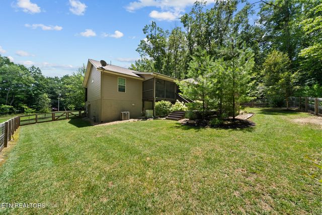 4117 Chica Rd, Crossville, TN 38572