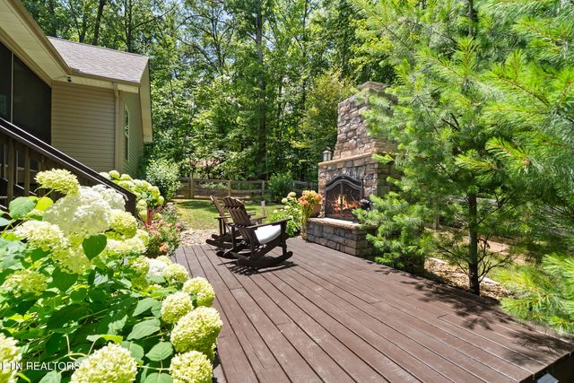4117 Chica Rd, Crossville, TN 38572
