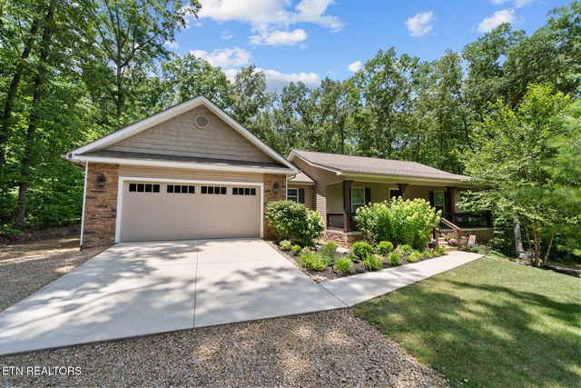 4117 Chica Rd, Crossville, TN 38572
